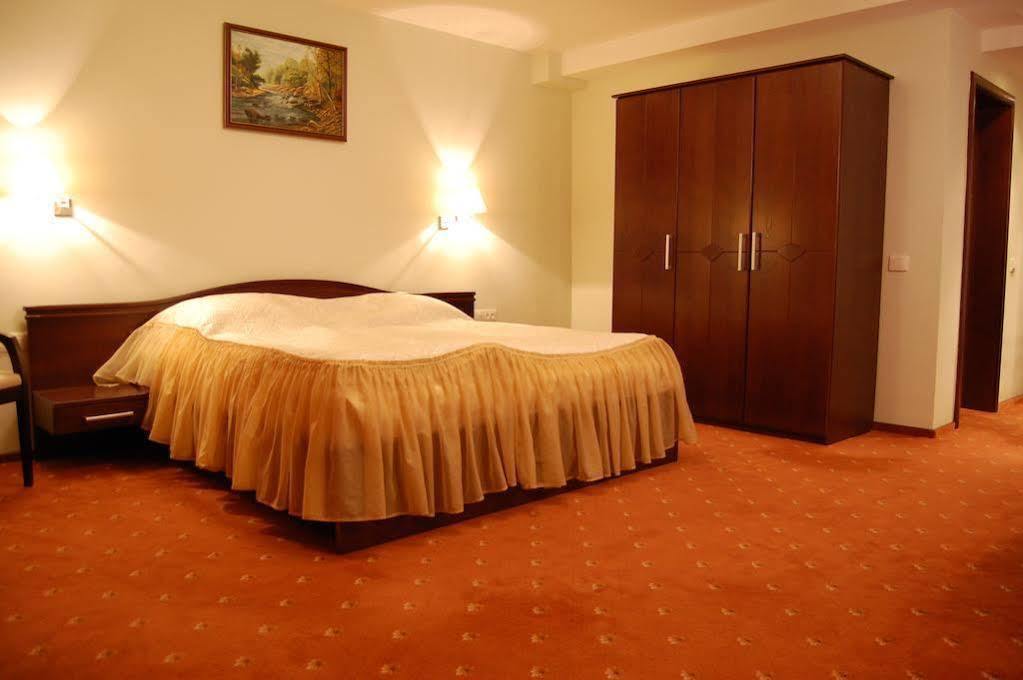 Hotel Esprit Μπρασόβ Εξωτερικό φωτογραφία