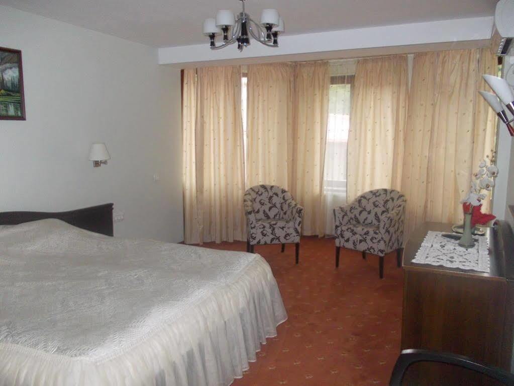Hotel Esprit Μπρασόβ Εξωτερικό φωτογραφία